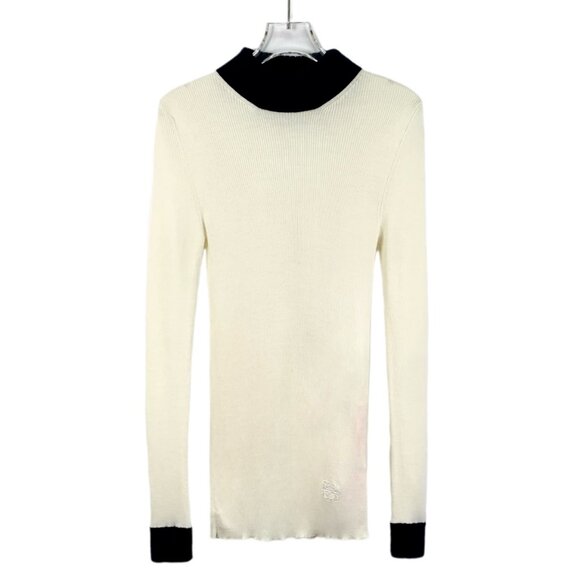 DW0698 Loewe off-white logo embroidered wool half turtleneck long-sleeved sweate